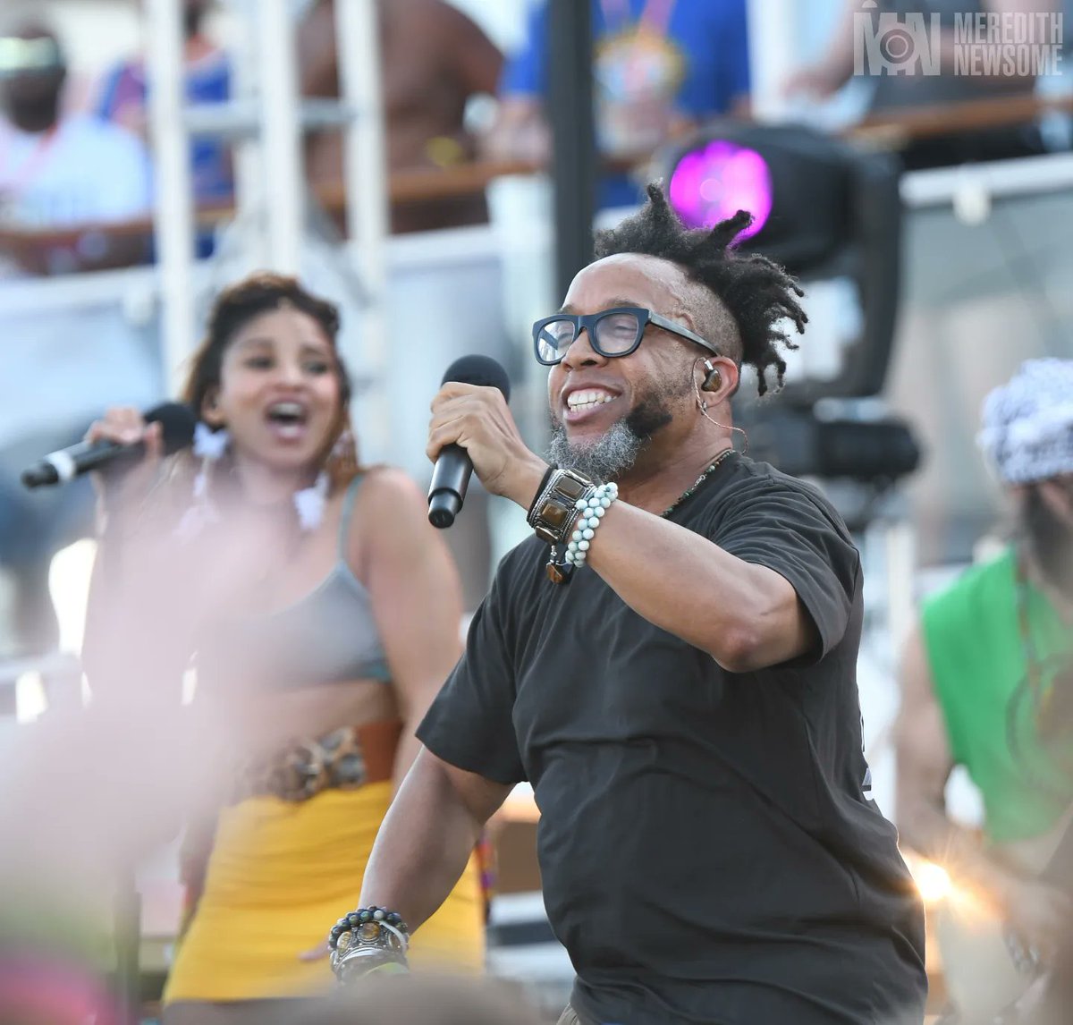 unitard311's tweet photo. Had the best time during the sets with @ADtheBand  on the @311Cruise https://t.co/GiPFUaWcxJ
