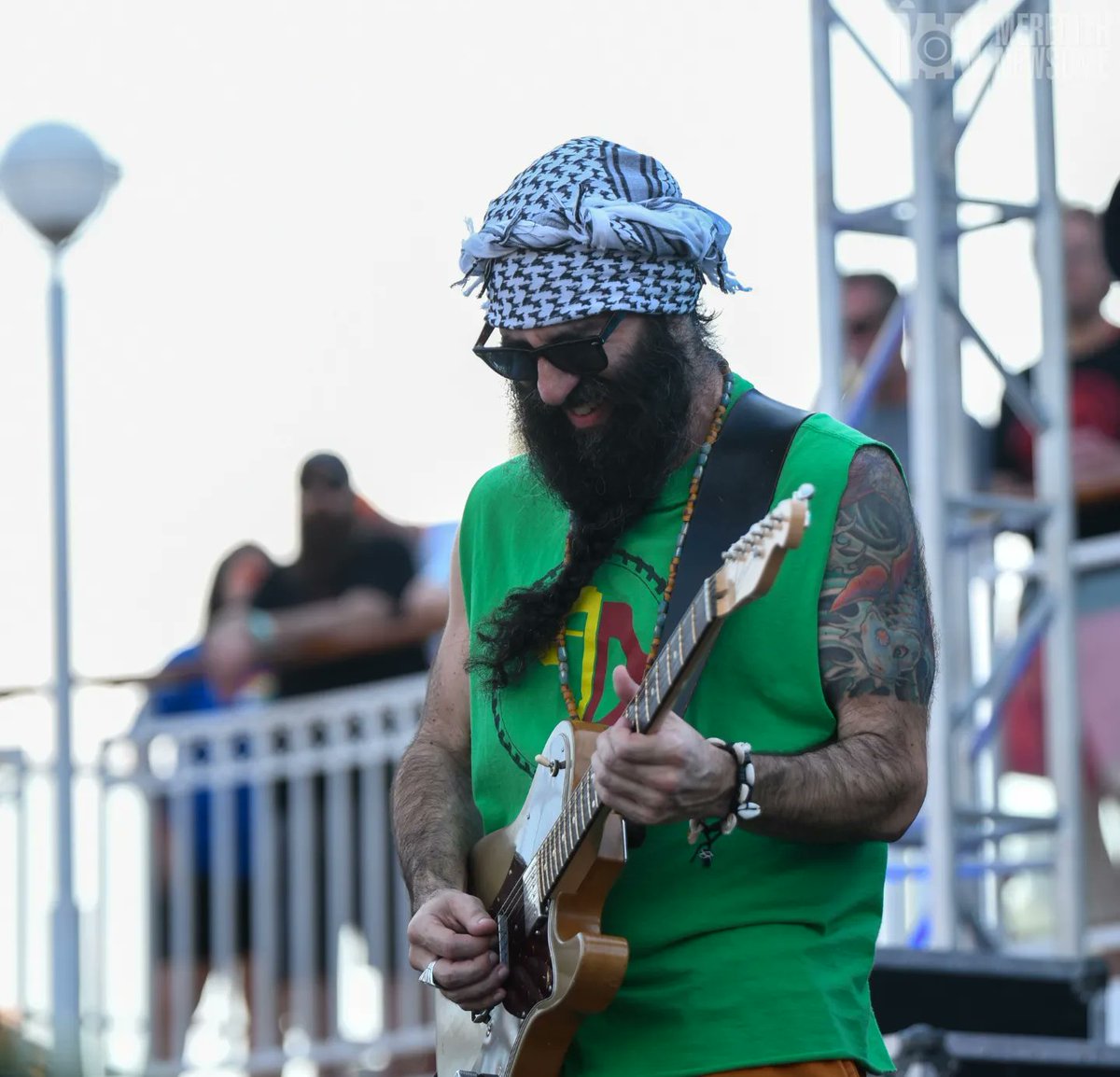 unitard311's tweet photo. Had the best time during the sets with @ADtheBand  on the @311Cruise https://t.co/GiPFUaWcxJ