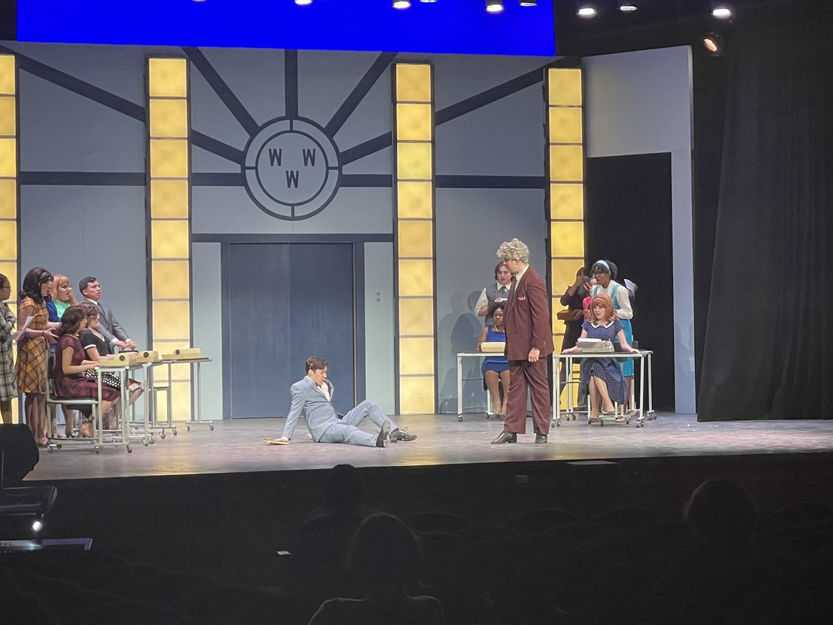 Amazing performance-  who needs Broadway when you have OHS?     Standing ovation to all our students, staff and <a href="/OUFSD_Arts/">Kate Mathews</a>     BRAVO!