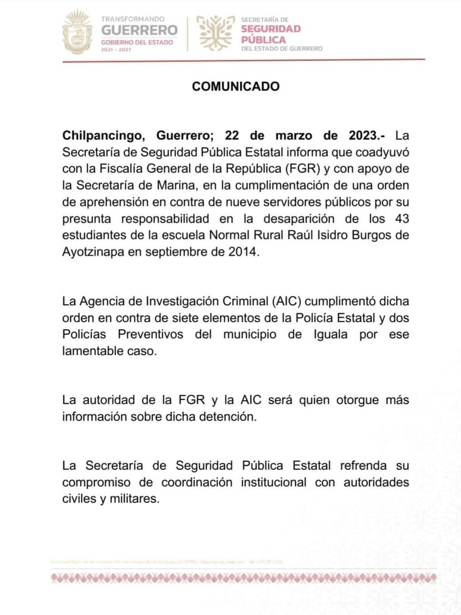 CIUDADANOSINFO_'s tweet image. @FGRMexico Giran órdenes de aprehensión en contra de nueve servidores públicos por presuntos vínculos con la desaparición de los 43 estudiantes de #Ayotzinapa

🗣️📱 #CiudadanosInformados