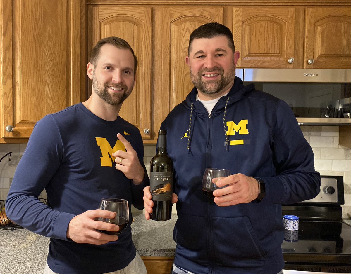_p_smith's tweet photo. @CharlesWoodson our first go at a bottle of Intercept… love it! #buildyourlegend #interceptwine #goblue @AaronOrlowski2 https://t.co/1bZFwOj4g5