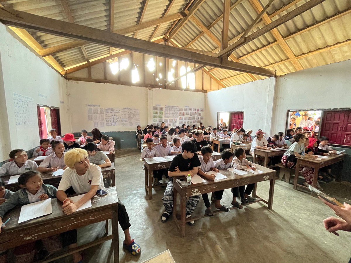 __Riim12's tweet photo. こんにちは！学生団体I-RISです🤟🏻
私たちは東南アジアで最貧国といわれているラオスの子どもたちへ教育支援を行っているボランティア団体です🇱🇦
関西圏の大学生なら誰でも参加できるので興味のある方はdm下さい☺️🤍
#春から関西外大 #春から龍大 #春から京都外大 #春から京産 #春から近畿 #春から甲南 https://t.co/RhBbdpf3it