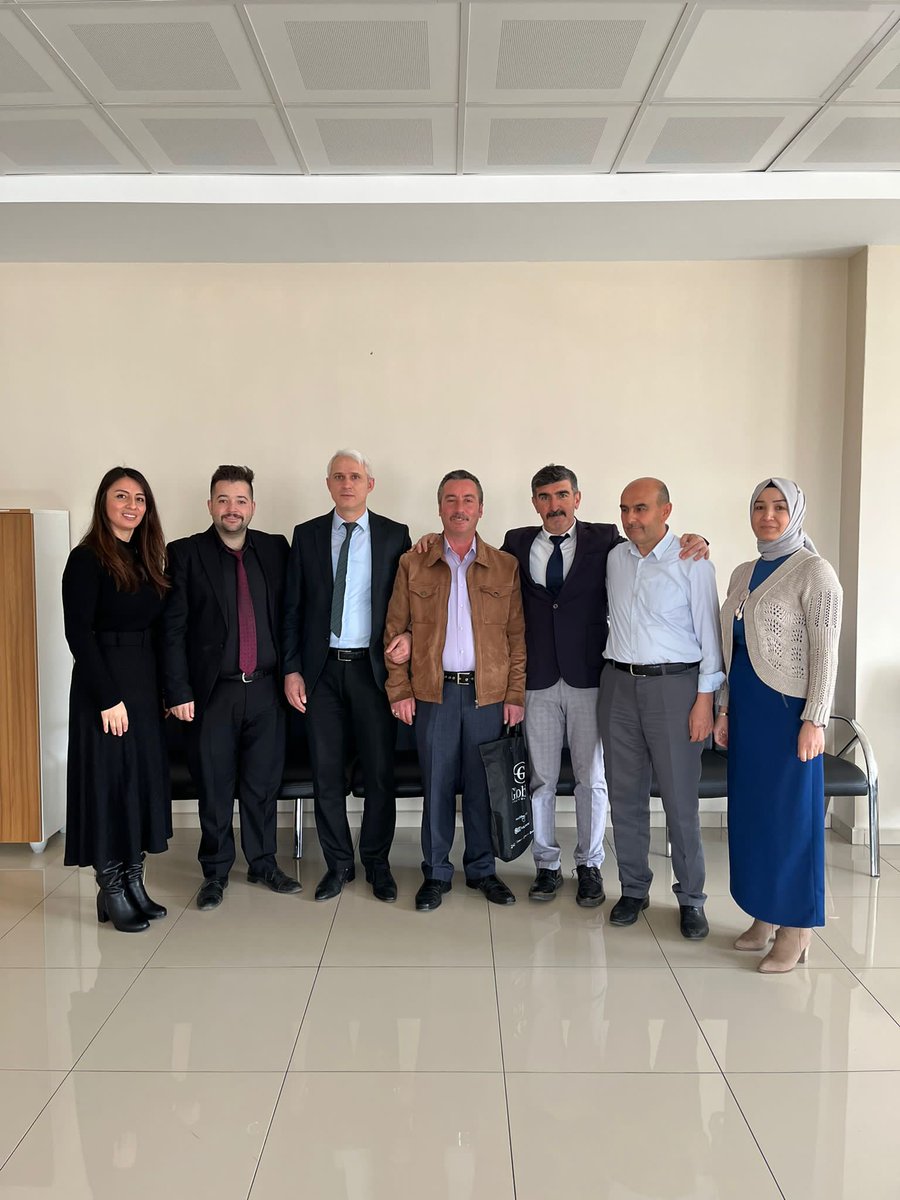 Merkez ilçe nüfus müdürlüğünde görevli Kıymetli mesai arkadaşımız Şakir SELVİ, 27.03.2023 tarihinde emekliliğe ayrılacaktır. Bundan sonraki yaşamında sağlık ve mutluluklar dileriz.