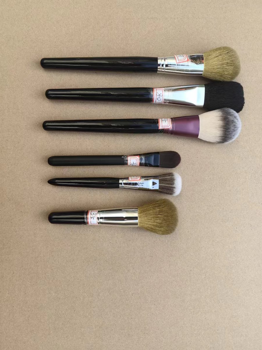 makeupbrushmill's tweet image. If your esteemed company plan to improve your make up brushes quality,pls kindly contact with us,Our factory have 16 years Customized(OEM/ODM) experiance for high end makeup brushes for many worldwide cosmetics brands
Wechat/WhatsApp:+8613231768661
sales@brushbestface.com