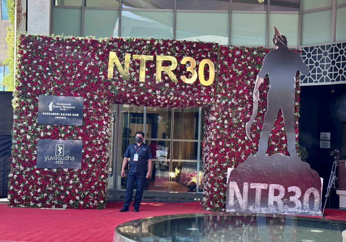 Srinunammi1's tweet photo. NTR 30 🔥🔥🔥 
@tarak9999 #ManOfMassesNTR
#NTR30StormBegins https://t.co/mNCVwWQ4f1