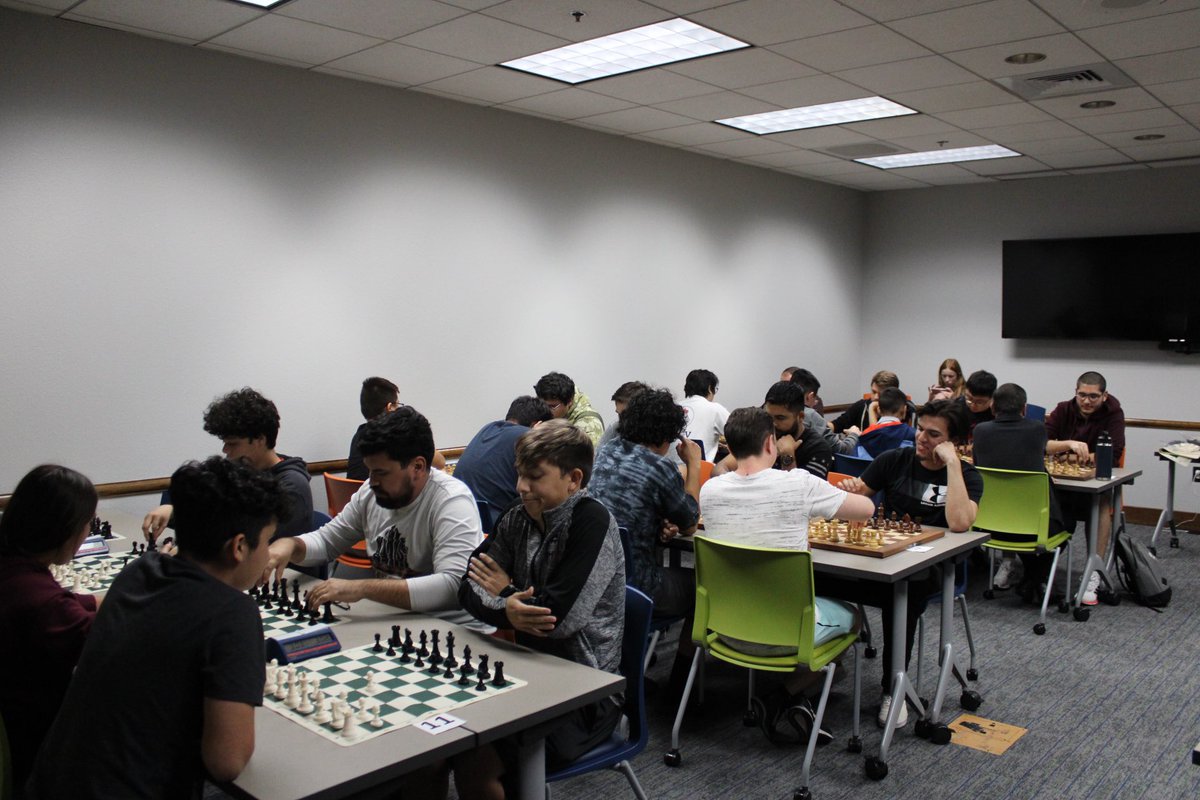 UTRGV Chess tweet media