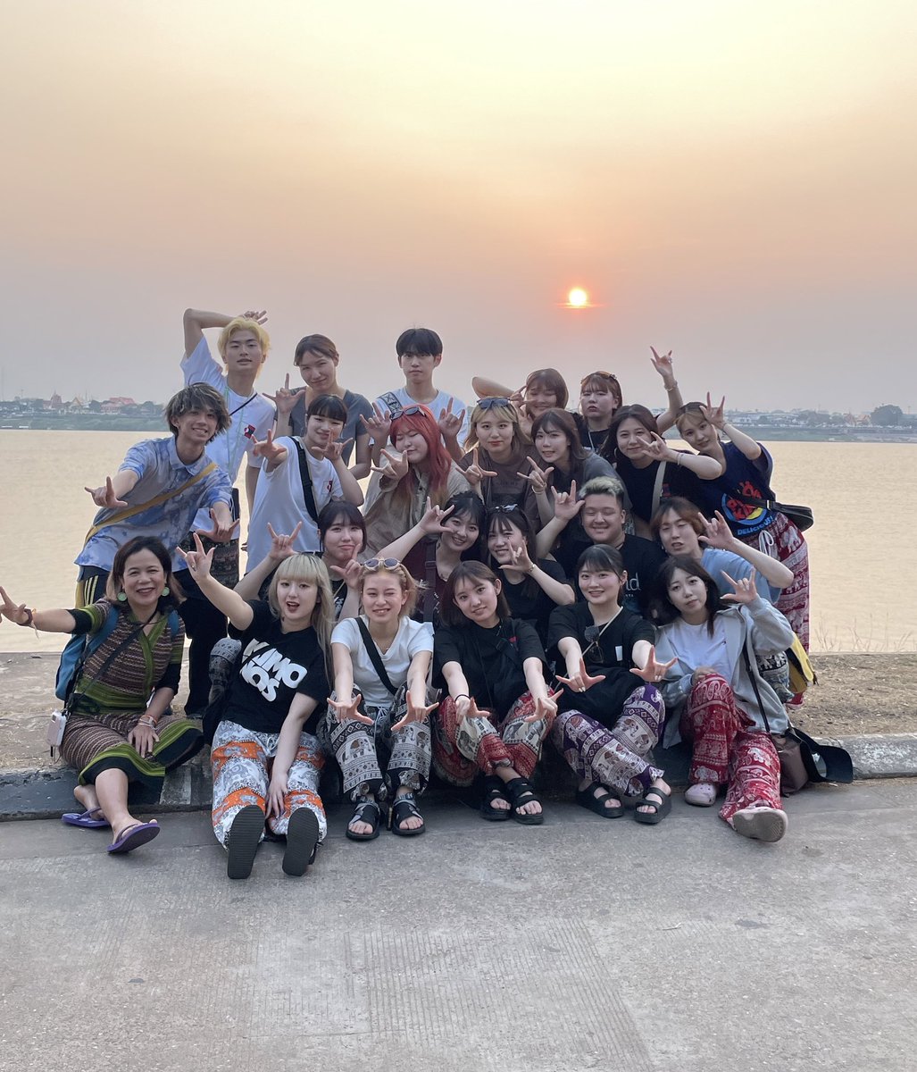 __Riim12's tweet photo. 🤍🤍🤍 https://t.co/sh4n1AXZhp