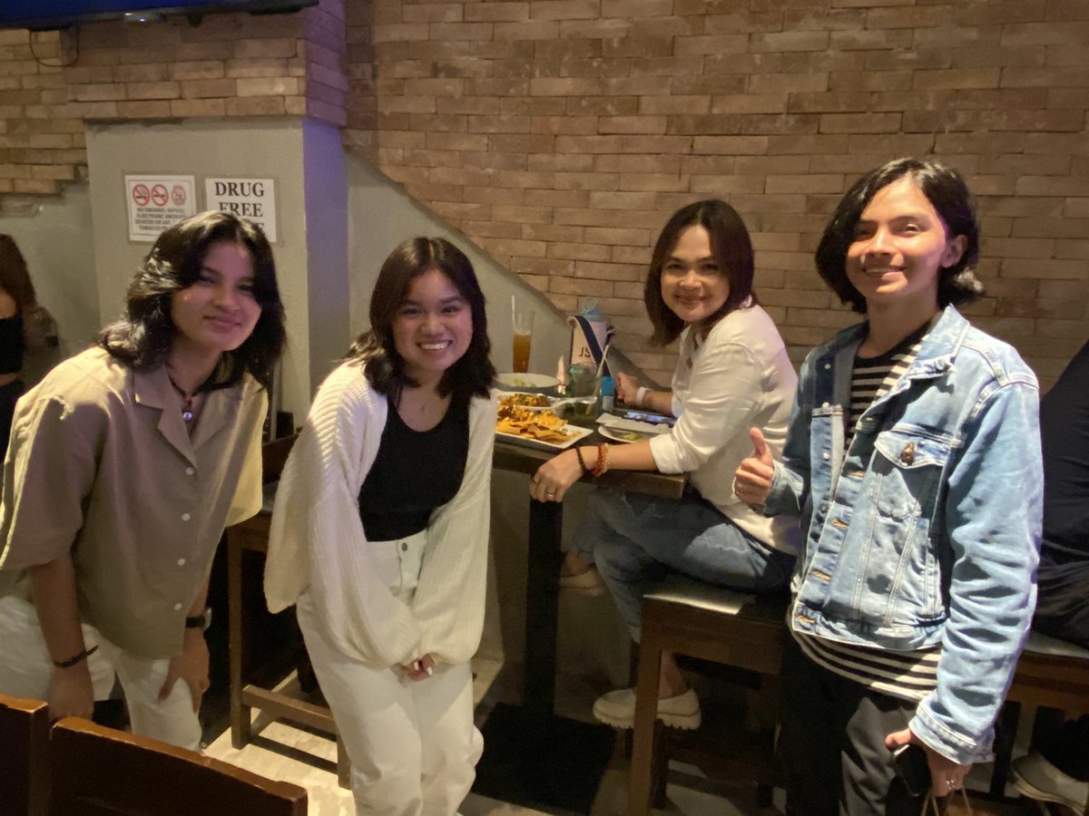 iamjamesbanaag's tweet photo. Ms. Judy Ann Santos and Yohan at our #OddCreaturesNight event last night at 12 Monkeys, supporting rising OPM artists Kenaniah and Chrstn. Grabe! At hindi sila nagpa-VIP. Lowkey lang sila dun sa likod! ππΌ https://t.co/37qNMmwrJX