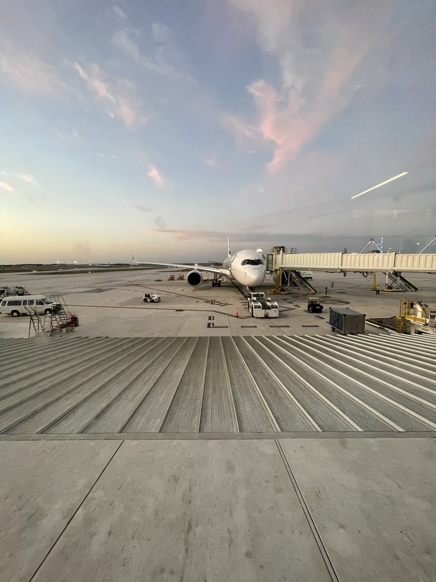 New Terminal C @MCO, flying out with @eurowings
in a @finnair @Airbus A350 , good example of collaboration.

#a350 #airbus #mco #orlando #finnair #eurowings #eurowingsdiscover