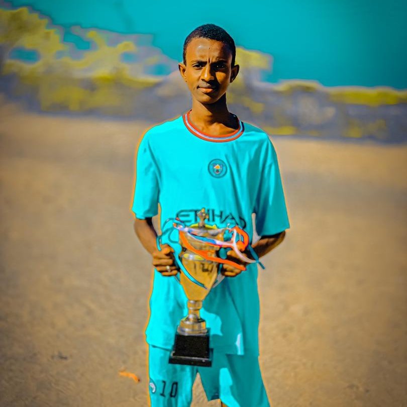 Ramadan Kariim Saaxibayaaal,Ilaahey ayaa ku mahadsan oo bishan nolal Nagu gaarsiiyay aynu ka faa,ideysano