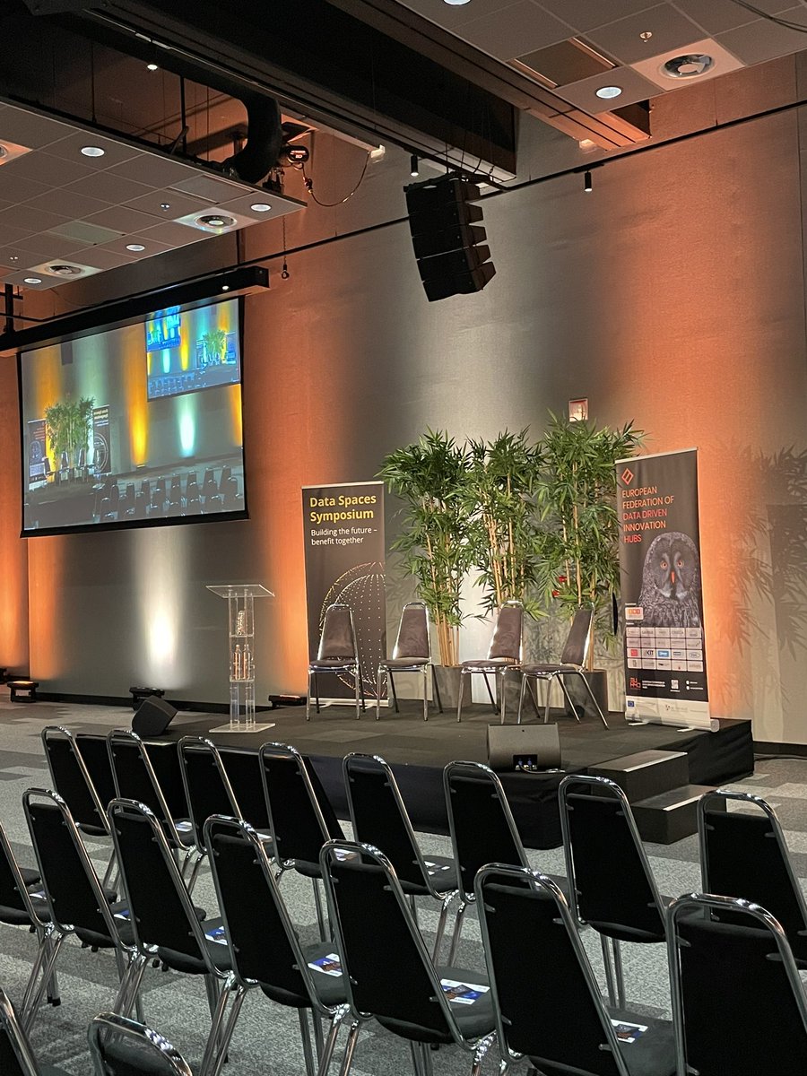 EuHubs4's tweet image. 🔖 We are ready to kick off #euh4d #DataForum2023

👉🏻 Come and join us 😀