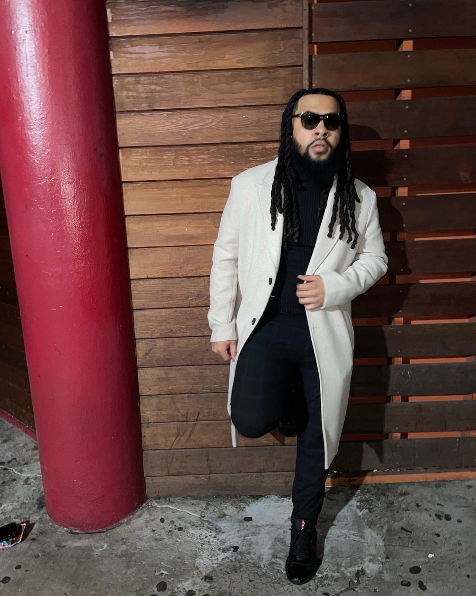 1GGSmoove's tweet photo. @TheyLuvvLi_ https://t.co/SxffNkLEB0