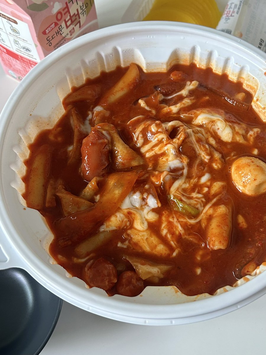 yujinbab's tweet photo. 어제부터..
번뜩
주연이(엽떡)
주연이(엽떡) 생��뿐이었어요
주연이(메추리알) 주연이(서비스)로 넣어주셨네요..
주연한데? https://t.co/FvBKv1Kv7K