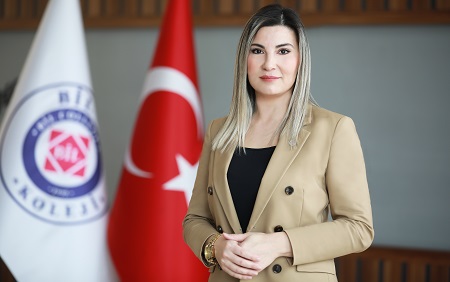 egitimtercihi's tweet photo. "Afetin Psikososyal Sonuçlarını Hafifletme Programı ile öğrencilerimizin yanındayız"
Elif Pehlevan - BİL Eğitim Kurumları Genel Müdürü
(artı eğitim dergisi)
https://t.co/POSS3fymKs
@bilkolejleri @umitkalko @elifpehlevan1 https://t.co/8F74OhMkyH