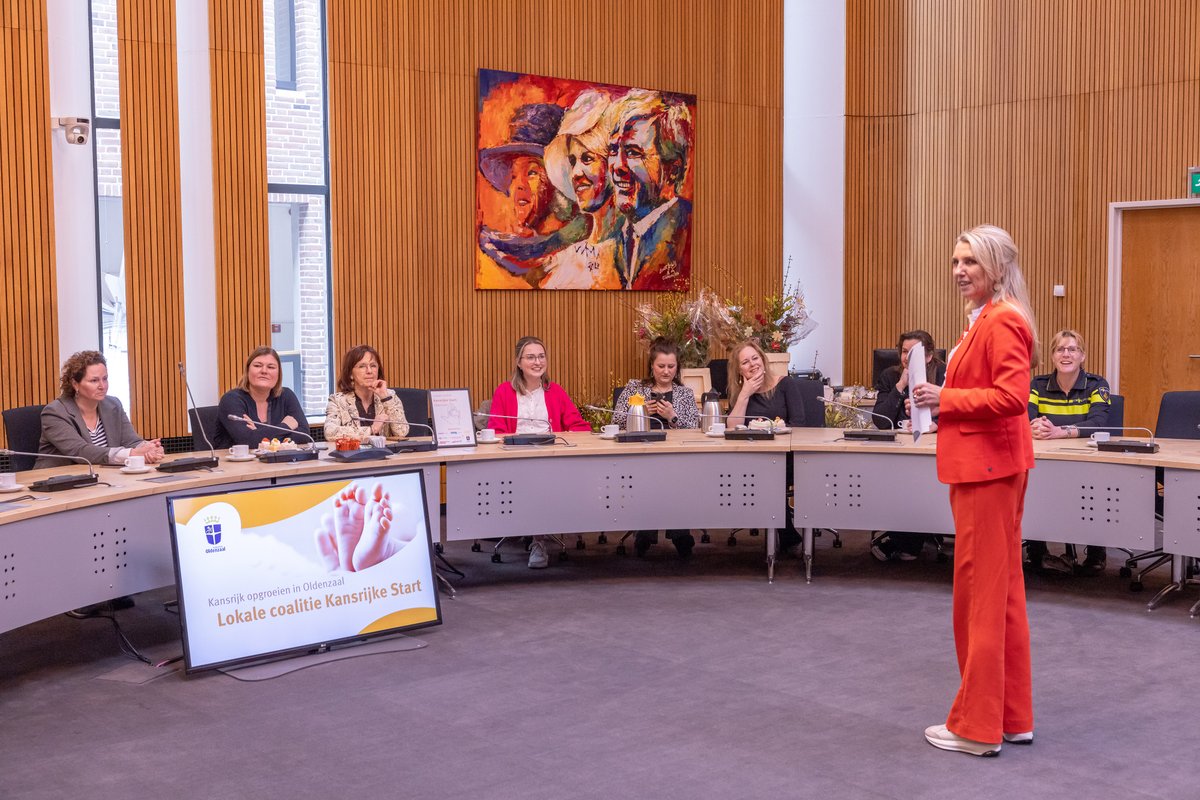 💐Op 22 maart was de feestelijke installatie van de lokale coalitie Kansrijke Start 👶 door wethouder <a href="/maaikerodel/">Maaike Rödel</a> . Professionals uit het medisch- en sociaal domein werken samen voor een kansrijke Start van alle kinderen. 

#SamenZijnWeOldenzaal #KansrijkeStart #Eerste1000dagen