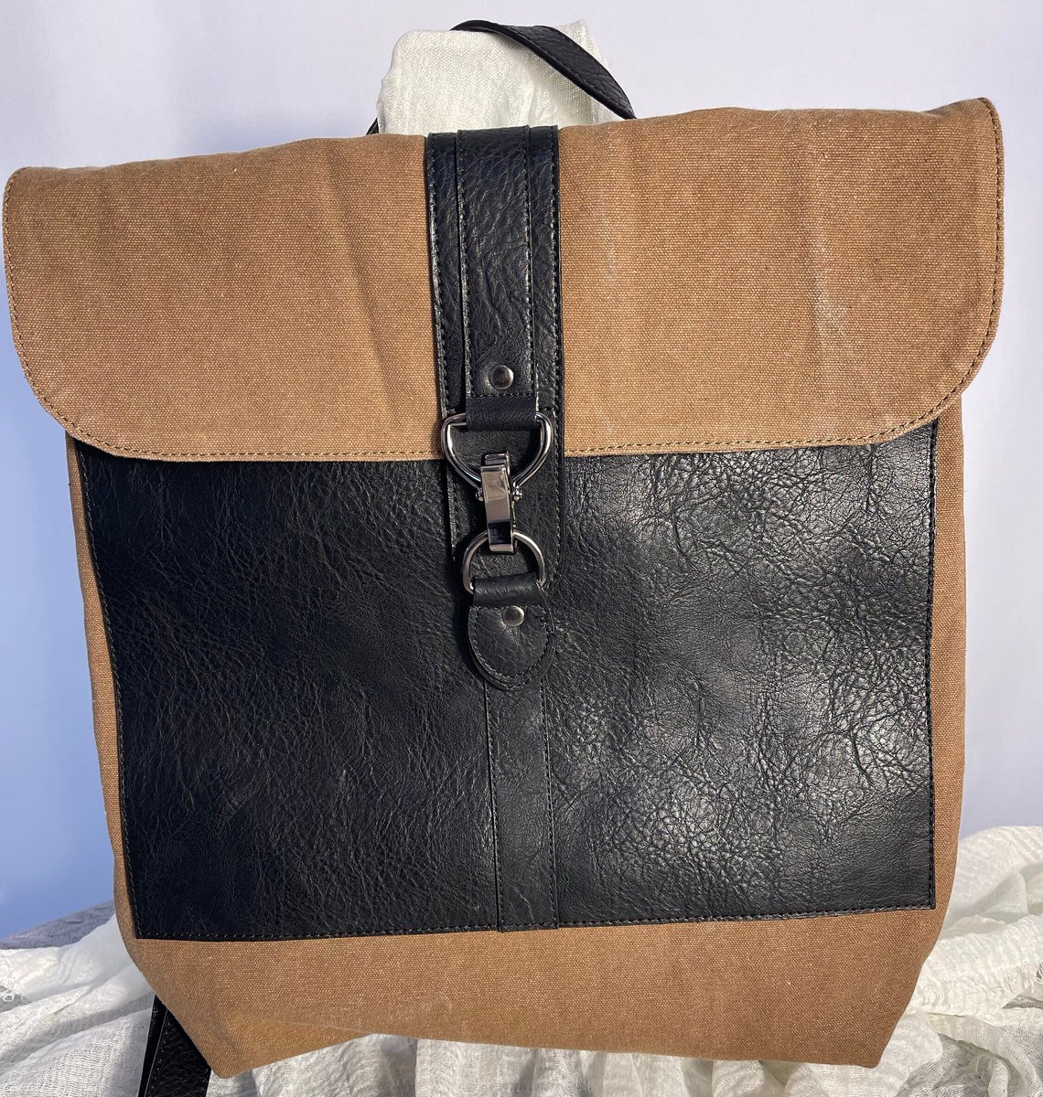 artisan_pure's tweet image. Leather &amp;amp; Canvas Backpack-Recycled Canvas and Leather Backpack- Unisex Student Backpack-Luxury Work Backpack Travel Bag etsy.me/3GPq0tW #Etsy #ArtisanPureSkinCare #LargeBackpack