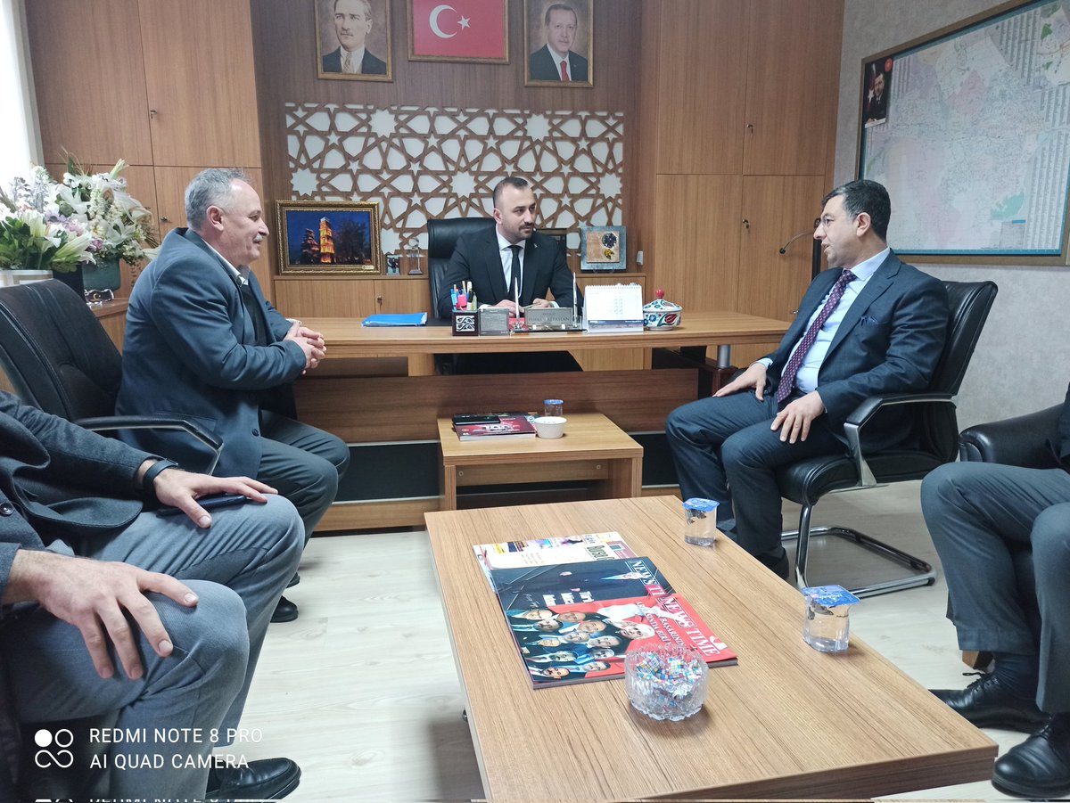 akifbingl1's tweet photo. Ak Parti Nilüfer İlçe Başkanlığı görevine başlayan Sayın Furkan Alpaslan'a hayırlı olsun dileklerimizi ilettik. Kendileri ve Yönetim Kuruluyla istişarelerde bulunduk. Ev sahiplikleri ve misafirperverlikleri dolayısıya dava arkadaşlarımıza teşekkür ediyorum.

#DoğrusuAkParti https://t.co/NNX6Ng3Xzb