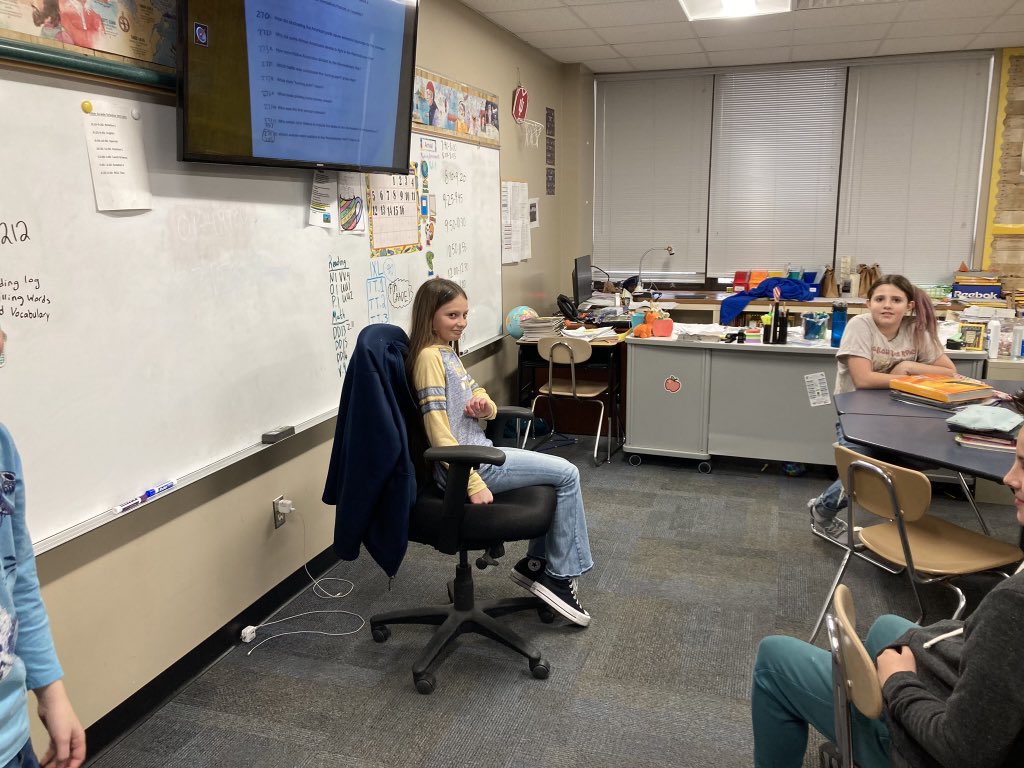 SeidelLogan's tweet photo. It’s a bit late, but we had a Today in Roman History, instead. We spoke about the Ides of March. One student in each class was chosen to be Julius Caesar (or in the case where a girl was chosen, Julia Caesar). Then, the Roman Senate committed the “assassination” of Julius Caesar. https://t.co/CECMZcFgdq
