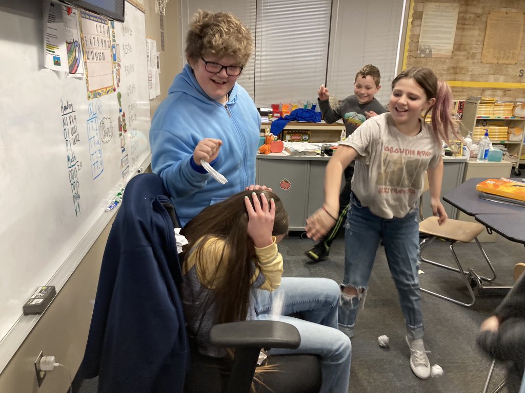 SeidelLogan's tweet photo. It’s a bit late, but we had a Today in Roman History, instead. We spoke about the Ides of March. One student in each class was chosen to be Julius Caesar (or in the case where a girl was chosen, Julia Caesar). Then, the Roman Senate committed the “assassination” of Julius Caesar. https://t.co/CECMZcFgdq