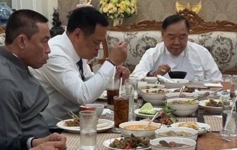 joe black tweet media