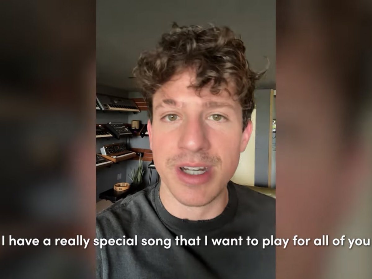 8787cp's tweet photo. Charlie “I’ve got some tricks up my sleeve. I have a really special song that I want to play for all of you. It’s going to be an EPIC SHOW.”

#humyCharliePuthLive
Mar.25 3am UT/ 12pm JT 
 https://t.co/sP6kscm0WO

Mar.24 8pm PT
The first 10mins live on https://t.co/BAhYF5n2p8 https://t.co/kEtxe3M7g7