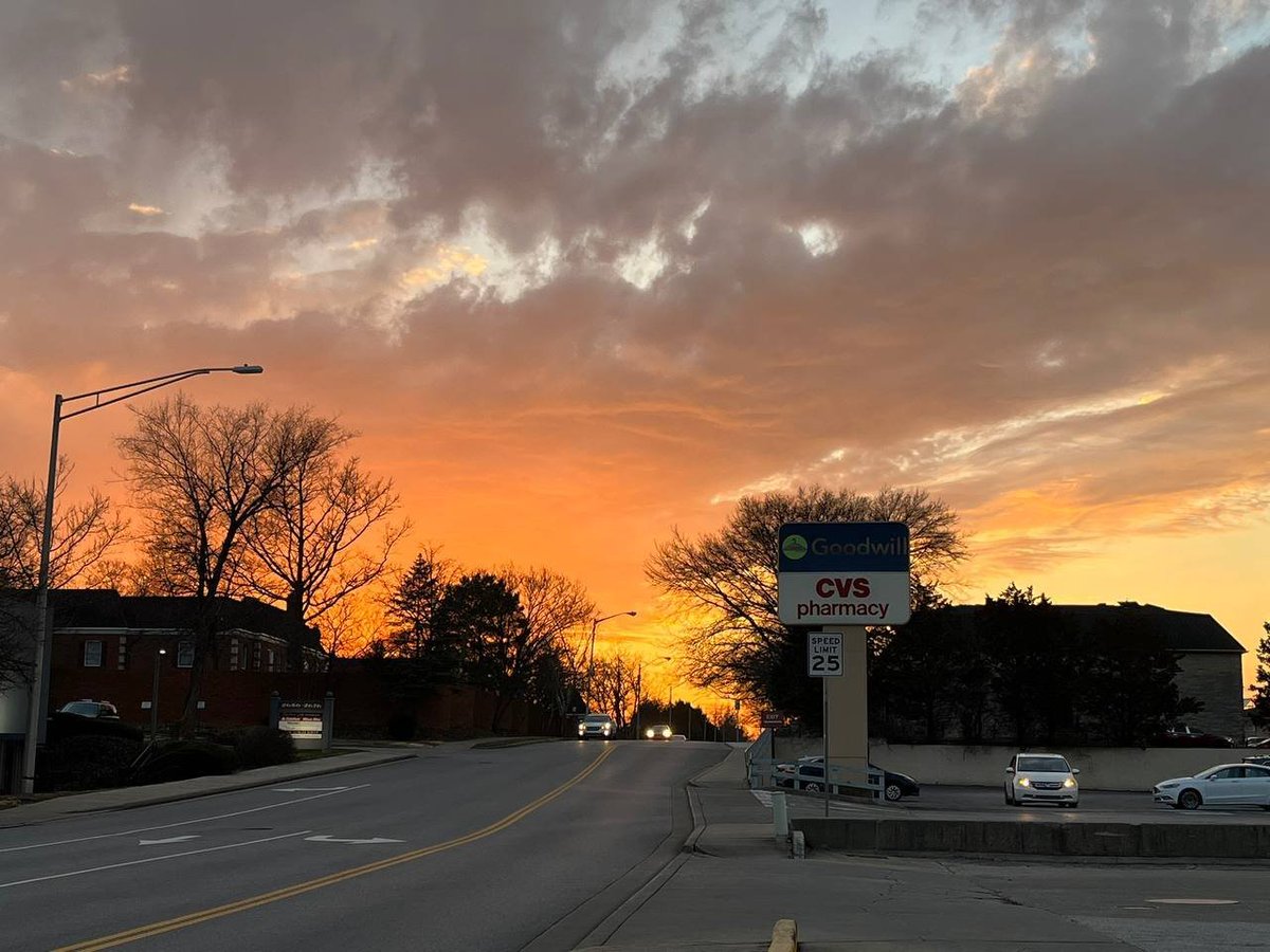 As long as you don't fall yourself, others can push you to the ground, but they can't stop you from standing up with dust on your face and scars all over your body.