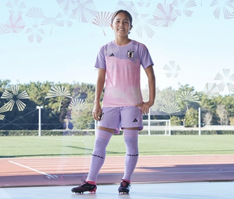 なでしこJAPANウェア More on that Nadeshiko away shirt for the Women's World Cup