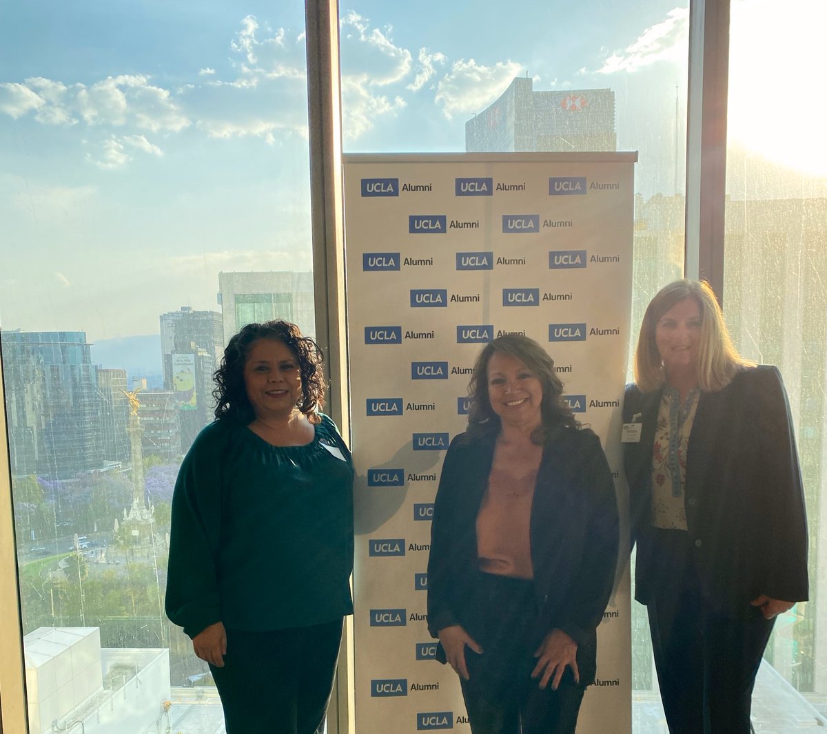 UCLA_Alumni's tweet photo. Thank you to the wonderful staff, speakers and guests who made this such a successful celebration in Mexico! 
#BruinProud https://t.co/cz07uGFlWg