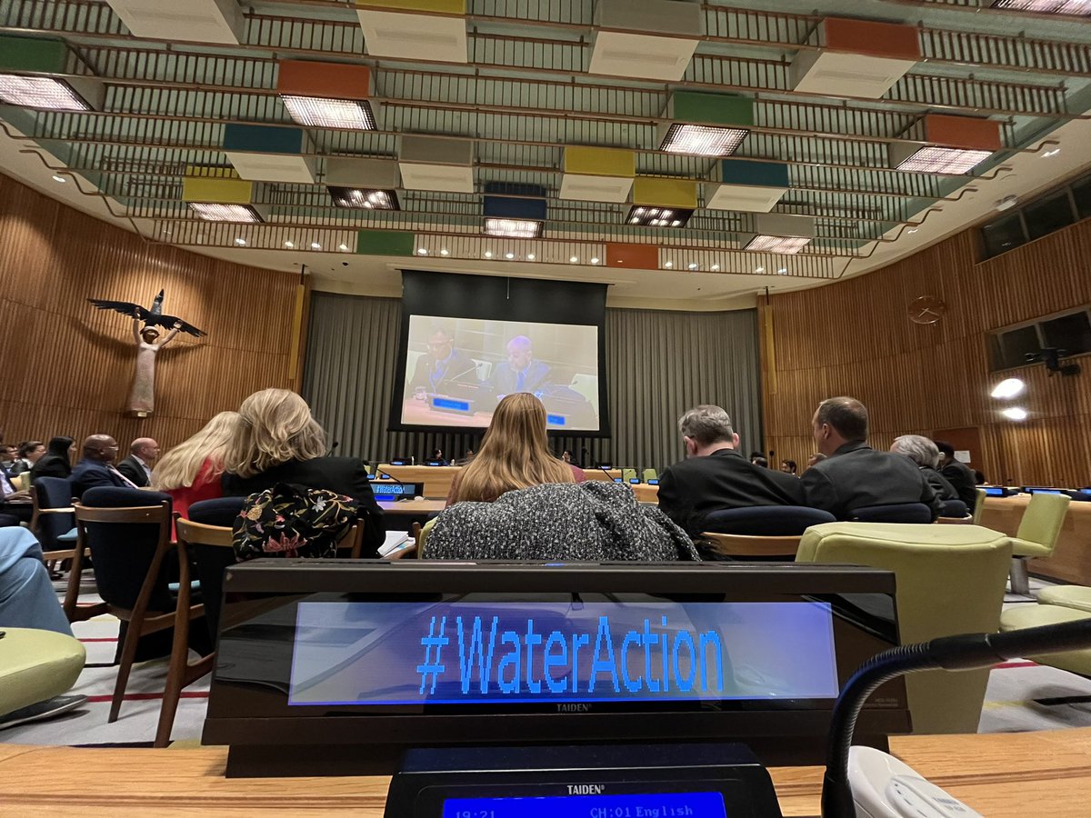 🌎World Water Day is different this year with the 🇺🇳 UN Water Conference bringing the sector together in NY to secure political and financial commitment for #wateraction💧

We have 7 years to reach #SDG6 ⏳and mustn’t fail people most in need, particularly women and girls!