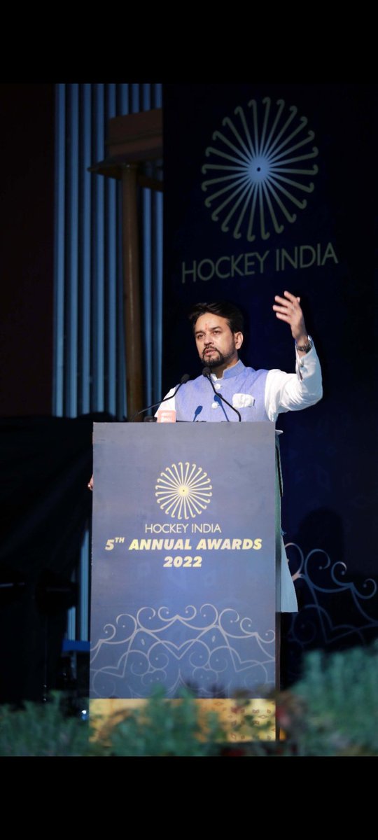 _pratikkamble_'s tweet photo. Attended the 5th Hockey India Annual Awards on 18th March. Also inspired by @ianuragthakur words which boosted the Indian Hockey. Heartiest  congratulations to all the winners and to hockey legend and 1964 Olympic Gold Medalist Shri Gurbux Singh for being conferred the award. https://t.co/eDUQC80L7y