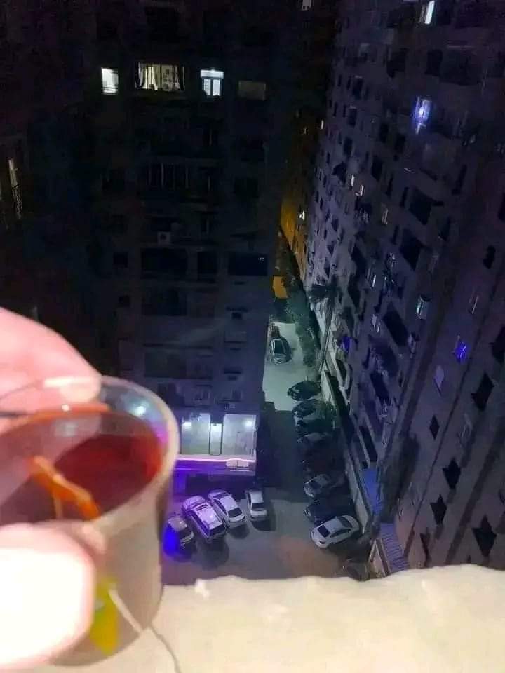 جزئين قرآن وكوباية الشاي بعد الفجر بالدنيا وما فيها بجد