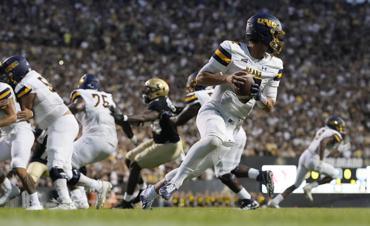 The BEST state for icy white uniforms