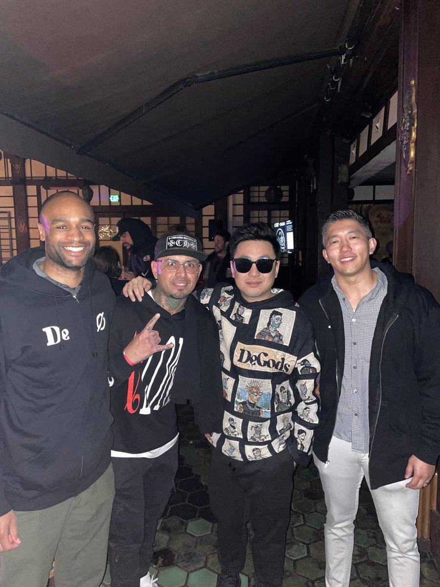 DeGods X y00ts with the legend <a href="/pokeepandaa/">Pokeee.eth</a> My man swept 69 DeGods for the Culture! LFG! 🔥<a href="/CryptoVanGoghs/">CryptoVanGogh</a> <a href="/willcrosson/">Will</a>