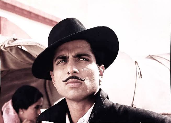 SonuSood's tweet photo. 23rd March. #martyrsday 
Remembering the sacrifices made by Bhagat singh, Rajguru and Sukhdev. 
I was fortunate to play the role of Bhagat Singh in my debut film Shaeed-E-Azam. https://t.co/UosmxGB8EC