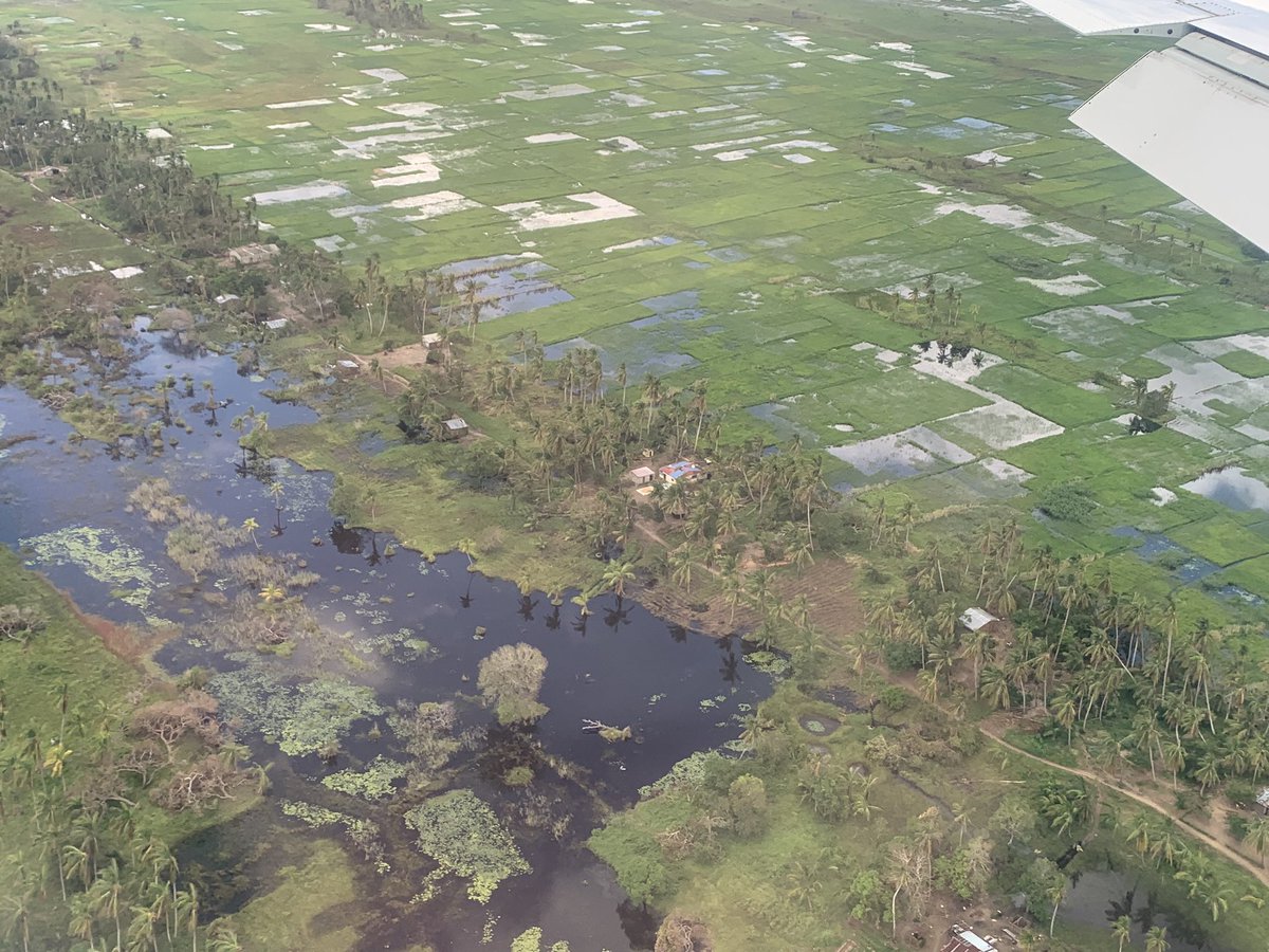 HugoReichenb's tweet photo. “In Mozambique,
One clearly sees, the link.
Of man with nature.

Zambezia landing,
One clearly sees, impact.
Of sea on man.”

#WorldPoetryDay2023 
Two #Haiku better than one 

#CycloneFreddy #EarlyWarningForAll #PrioritizeProtection in #ClimateAction
#Quelimane https://t.co/G1U9krJemD