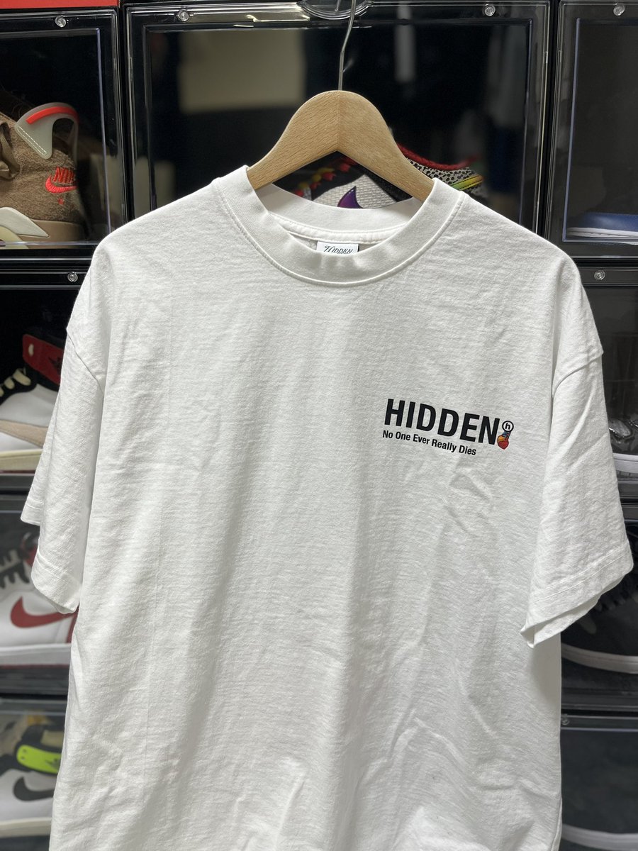 seiyanhageyan's tweet photo. hiddenげっと。

今年はこれを良く着そう

ってかTwitter見る頻度すごい減ったな

#hiddenny https://t.co/OvJI8otGR6