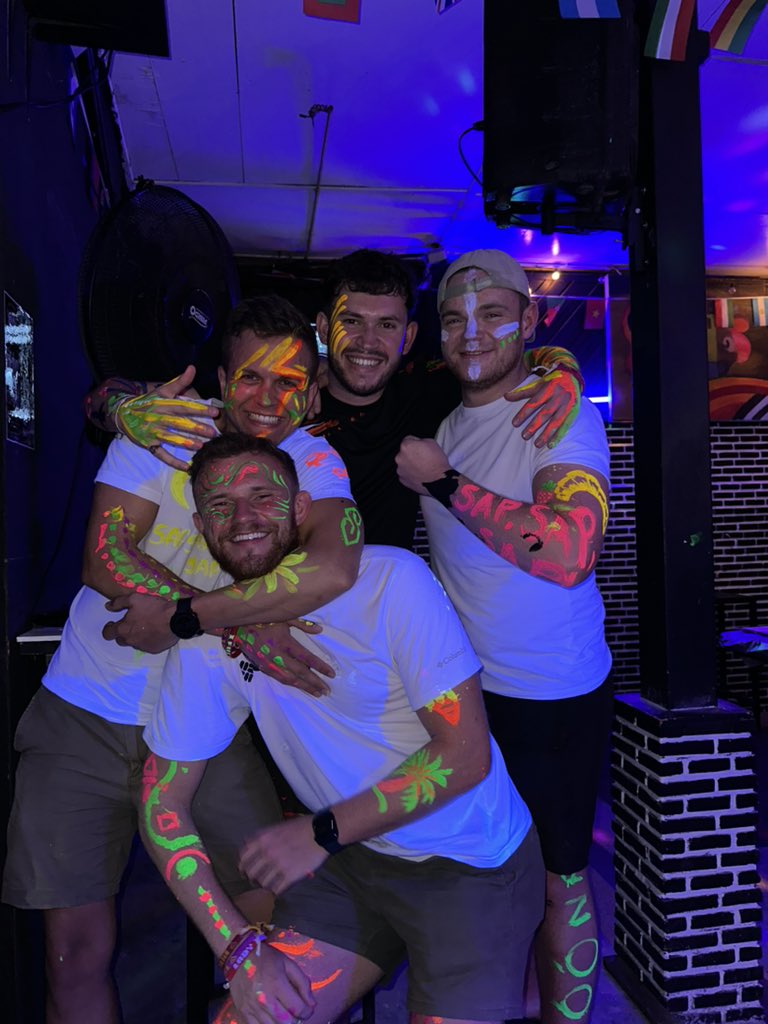 Full moon party 🌚