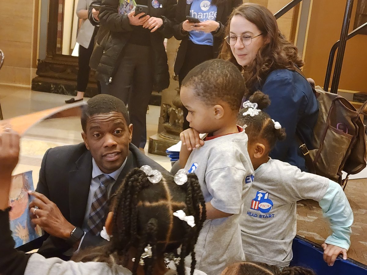 AmyRamaker's tweet photo. This leader got on their level, stayed on their level and engaged with the tiny humans FOREVER! He cares and it shows. They engaged because he engaged and made the space safe for them. GREAT job Mr. Mayor! 💯🥳 #GreatStartMN #mnleg #AllInForOurKids #OurMostImportantMNCitizens https://t.co/7ZLqfxsp8Z