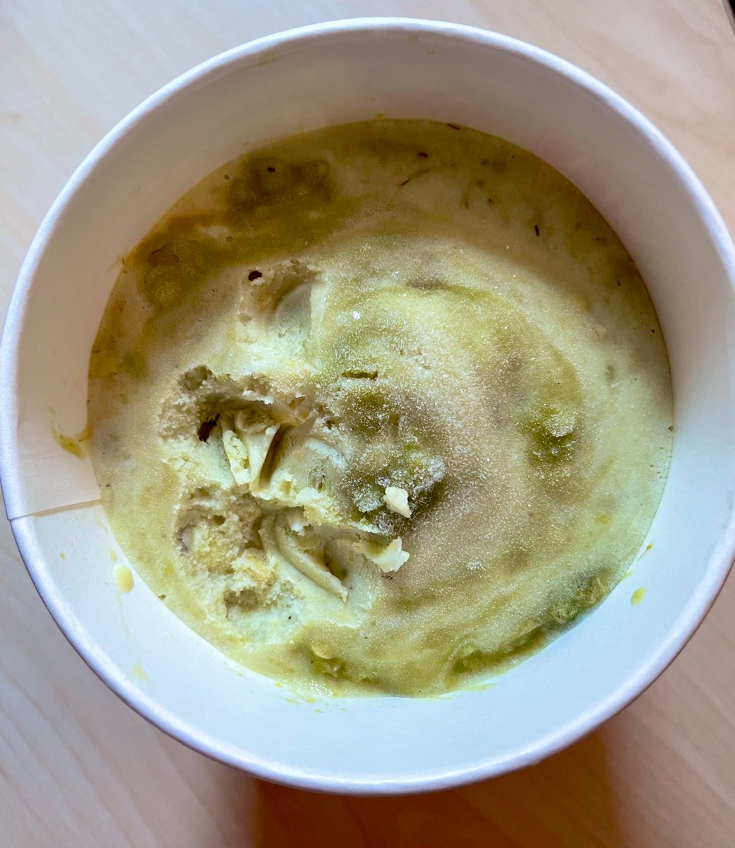 favoritekevin's tweet photo. Not a paid ad but this Avocado ice cream from Pan de Manila (Php190) is sauuuur good. Like legit may real avocado. Back to food blogging. Lol #KevinApproved https://t.co/vC5vKGgpHY