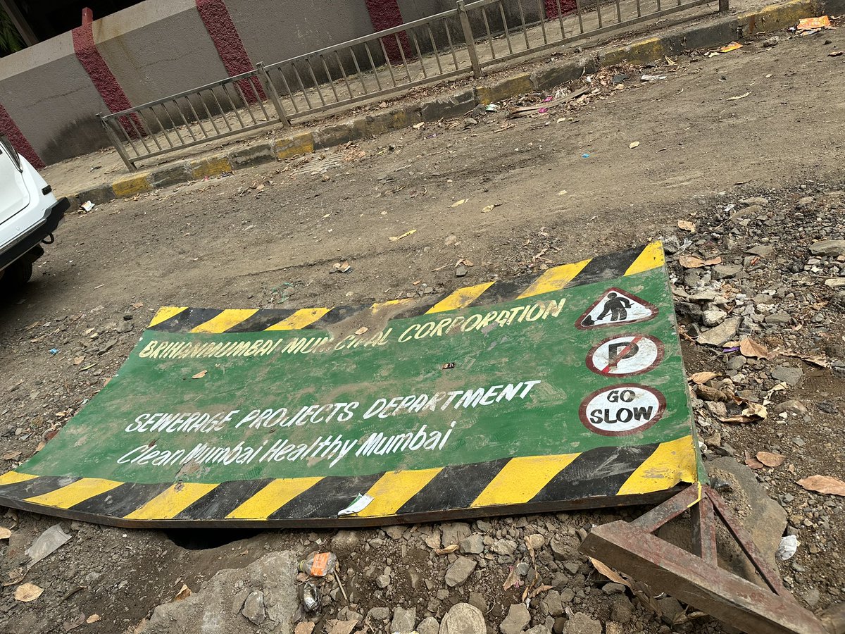 SandhyaSondhi's tweet photo. @mybmc @BRustomjee Rustomjee Erika has taken over the whole public road no2 and using the same as their site office since a month. People and students of school have no access to the road . https://t.co/UqfkFnyDc8