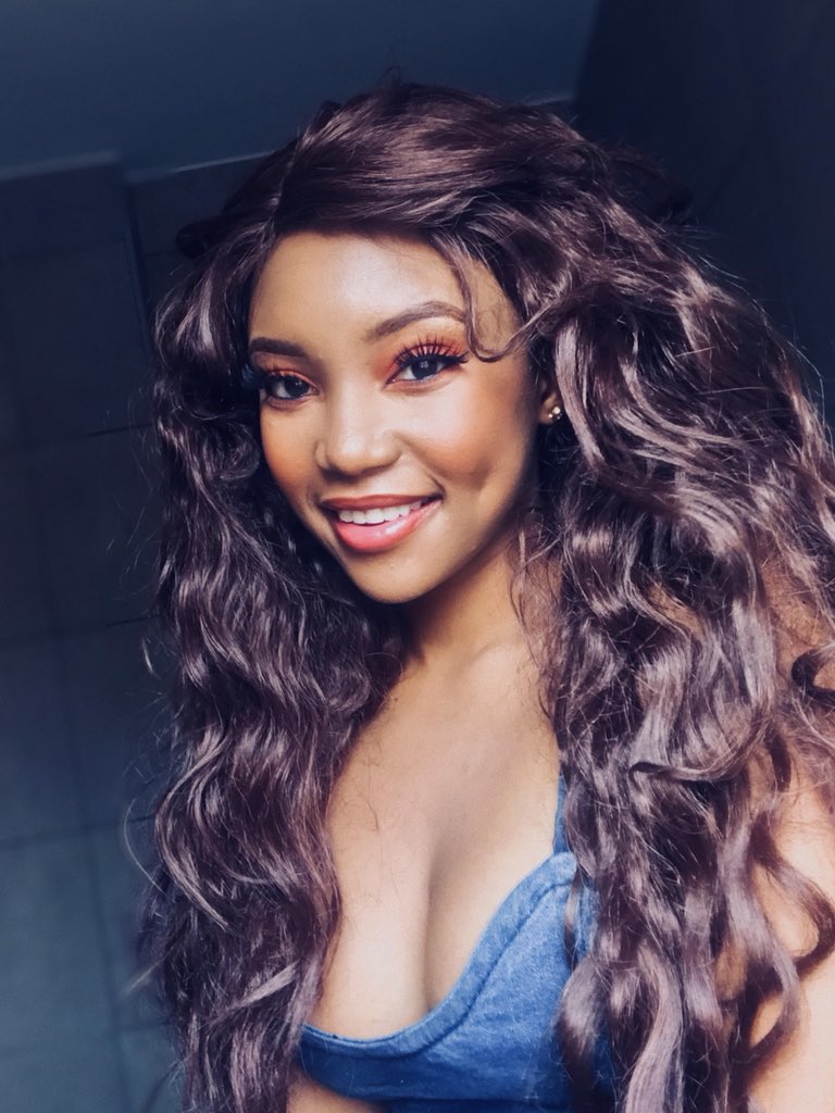 Lu_maMbomvu's tweet image. A very Good Morning to my beautiful baby girl❤️❤️🌻🌻

NELISA THE GOAT
NELISA MSILA

#Project26
#NelisaMsila
#NelisaMsila𓃵