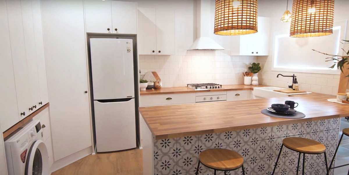 ajbkitchens's tweet photo. Project Marayong
#renovation #renovationproject #kitchencabinets #kitchendesign #kitchens #kitchensofinstagram #kitchen #kitchenrenovation #kitchenreno #modernkitchendesign #KitchenIslandDesign #sydneykitchen #sydney #kitcheninspiration #kitcheninspo #kitchengoals https://t.co/pY0AyPR5Yc