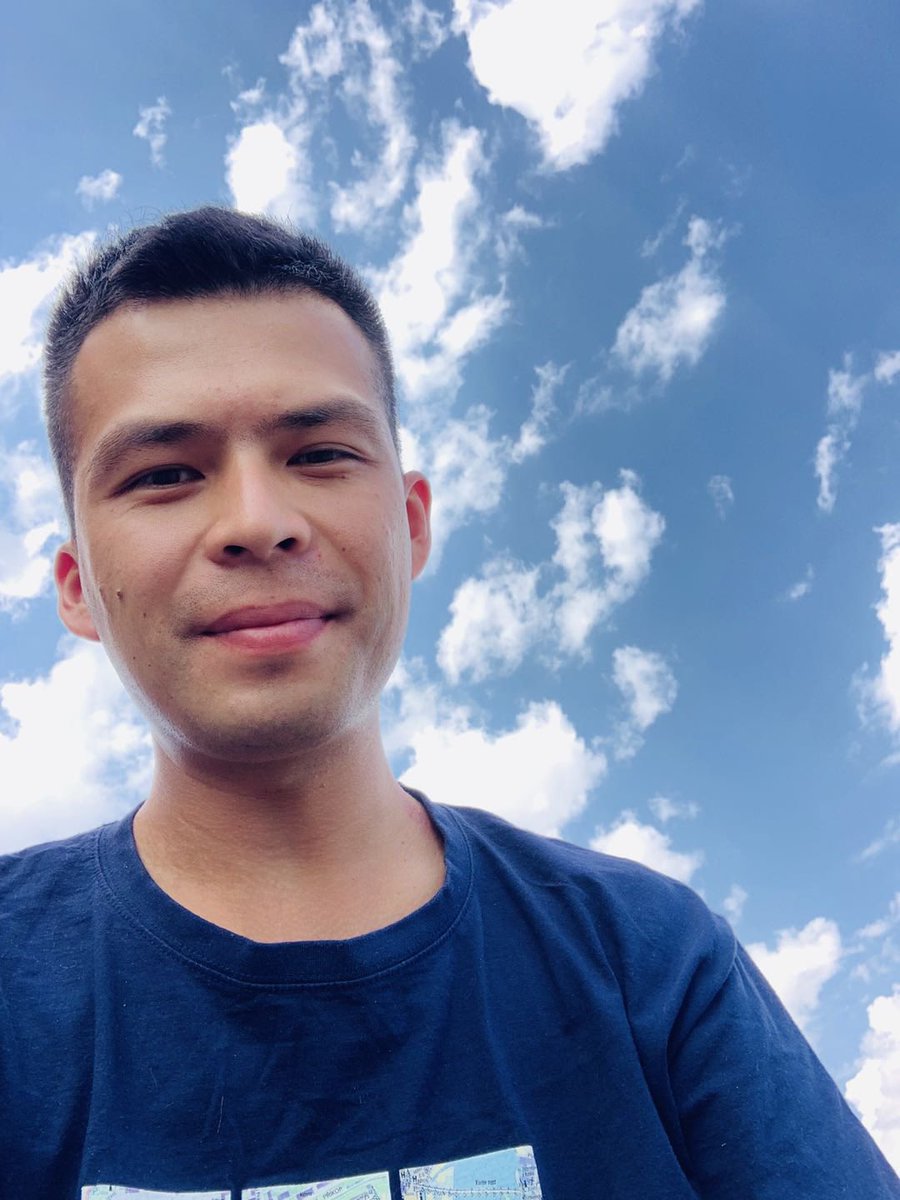 Mehray_T's tweet photo. Today marks the first day of Ramadan and my husband's 32nd birthday.
Yet another Ramadan and birthday he is having to spend behind bars.
My heart goes out to him and all the Uyghurs who are suffering under the cruelty of the CCP 💔
May we be reunited with our loved ones soon 😭 https://t.co/D81X0yZDZJ
