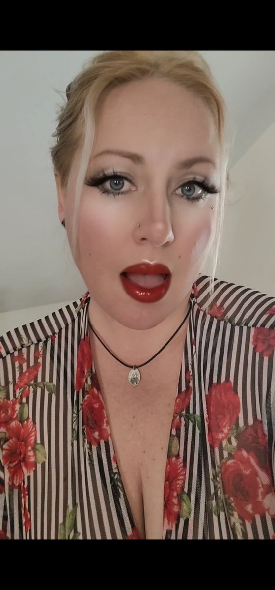 allysindoll's tweet photo. Check out my tik tok @allysindoll #comedy #foryou #blonde #sexy #funny https://t.co/N4qik0LaYL