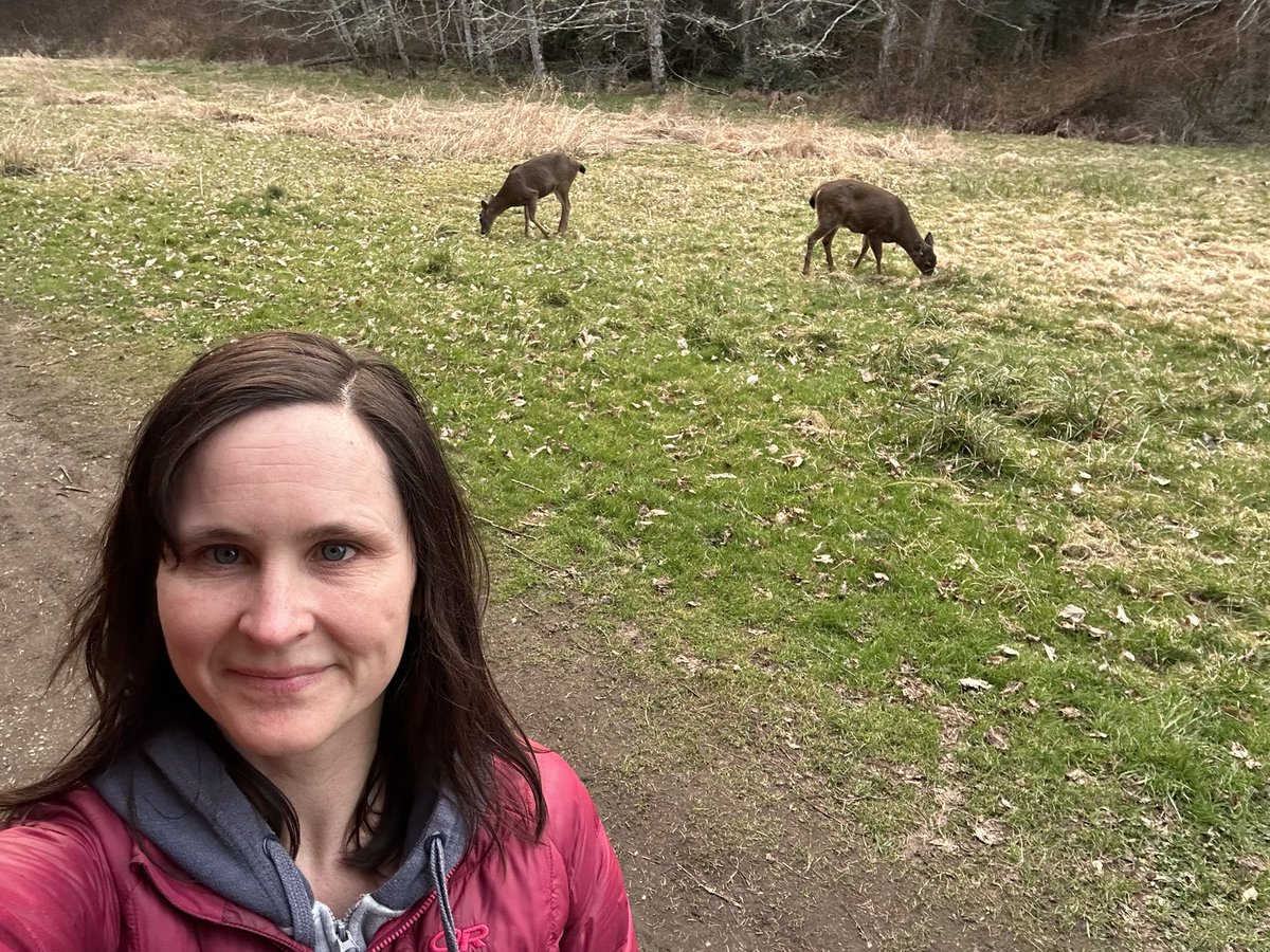 Amazing spring evening - after a few weeks away working with clients to build preparedness related to natural hazards facing Canadians, I am so grateful to get to enjoy some down time walking the beach after work. #lovewhereyoulive #lovewhatyoudo
