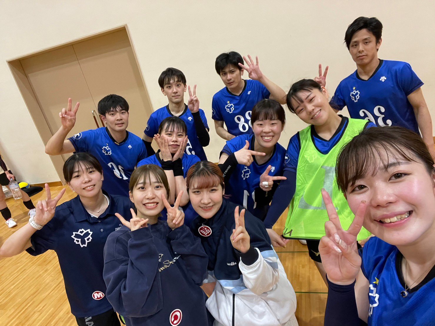 日本体育大学混合バレーボール部 (@NS_mix) / X