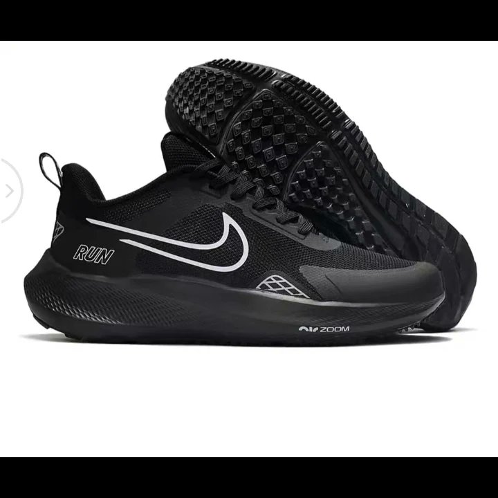 jabby_tuby's tweet photo. Trust the road, trust the shoes.
Get these Nike run sneakers from size 40-45only at Kshs. 3500.00 from #JtubyCollections.

Call/text /whatsap +254713002258 to place an order today. 
#JtubyCollections 
#BuyWithUs https://t.co/54UhNwOq5m