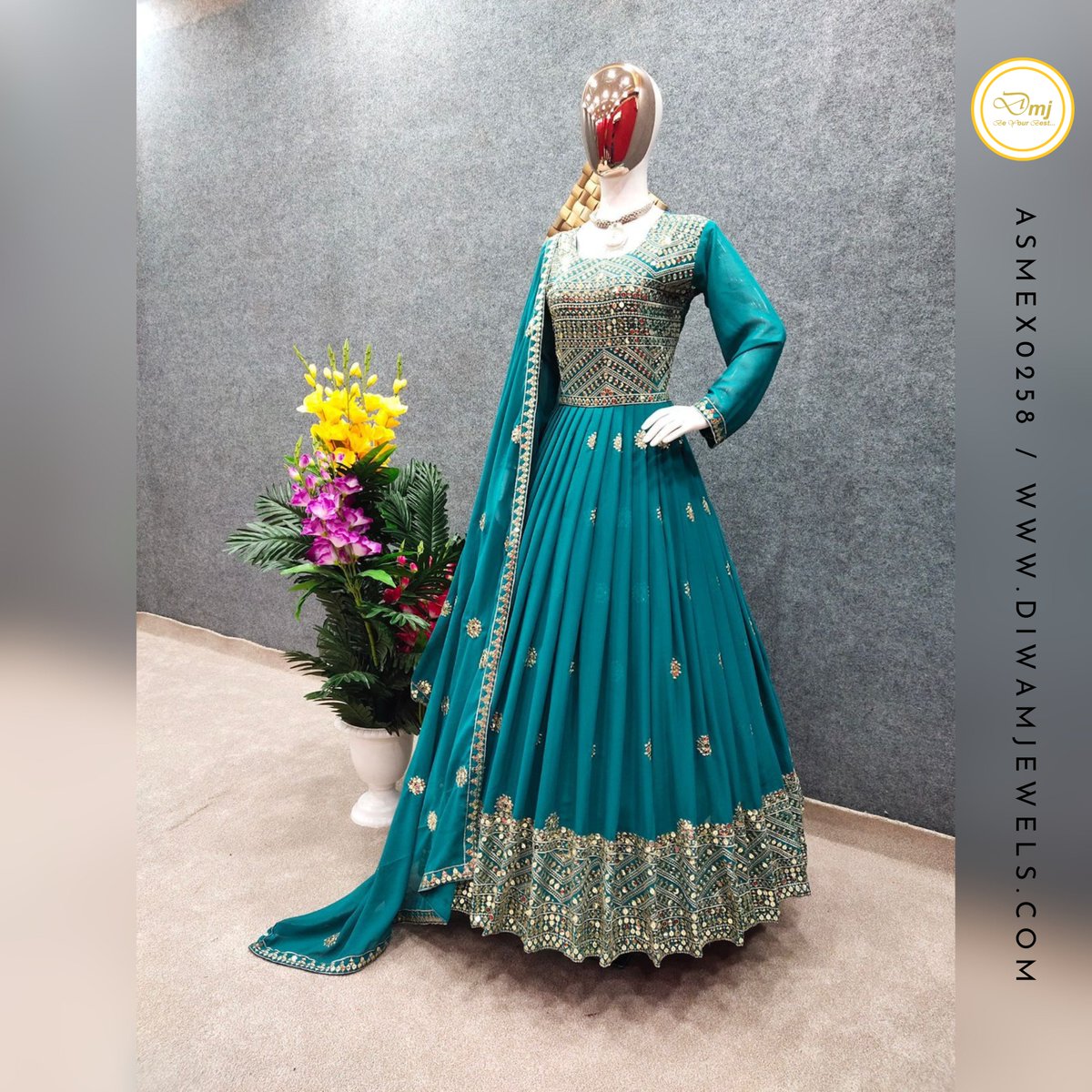 diwamhandicraft's tweet photo. Embroidery Sequence Work gown
@diwamjewels
#dmj #ADOO #dresses #style #bride #gowns #bridal #weddinggown #couture #designer #lehenga #fashionista #gown #partywear #fashiondesigner #eveninggown #fashionstyle #eveningdress #fashionblogger #fashion #dress #wedding #weddingdress https://t.co/e56YwQOAGk