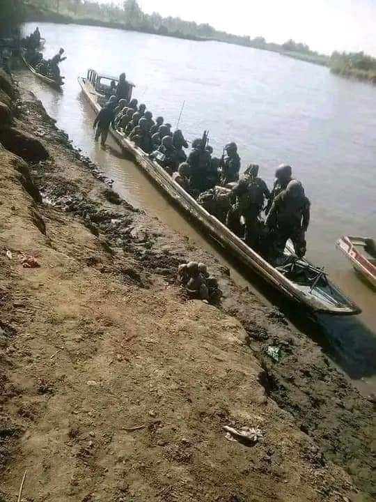 ATin_Moots's tweet photo. Please pray for Masbate 🙏🙏🙏 https://t.co/E407QDqn5O