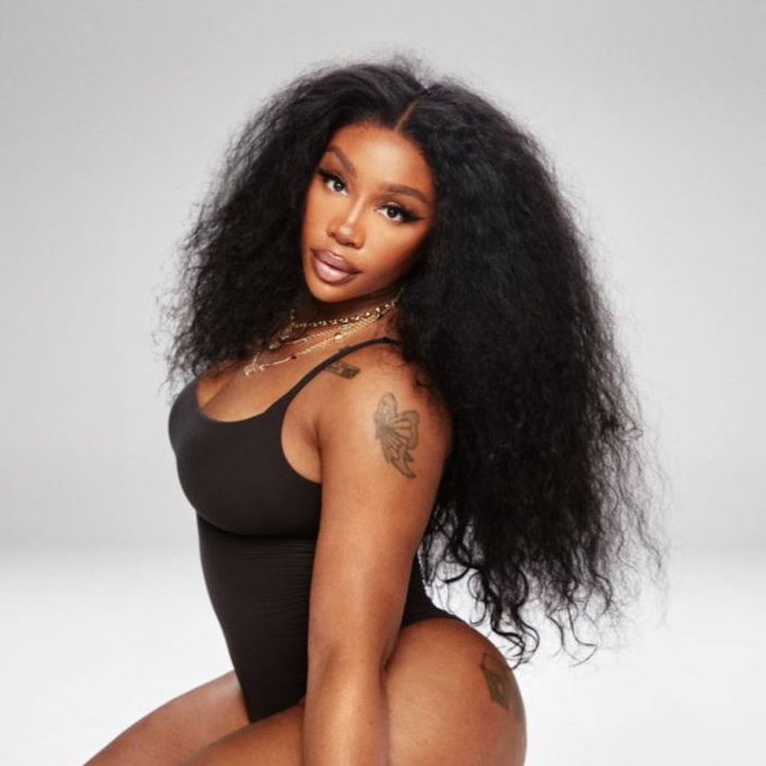 PopTingz's tweet photo. SZA shares excitement after finding out that Adele and Justin Bieber attended her show in LA:

“I’m glad I had no idea cause I wouldn’t have come on stage” https://t.co/6aTBSDBkMi